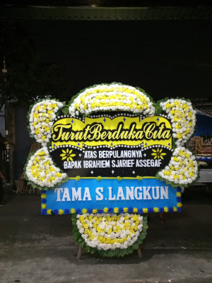 Papan Bunga Duka di Ilir